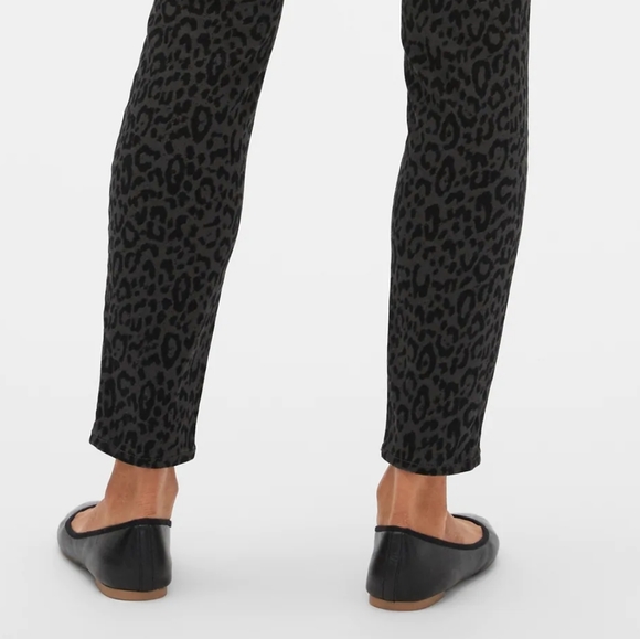 GAP Midrise Leopard Print Legging Jeans - Picture 3 of 8